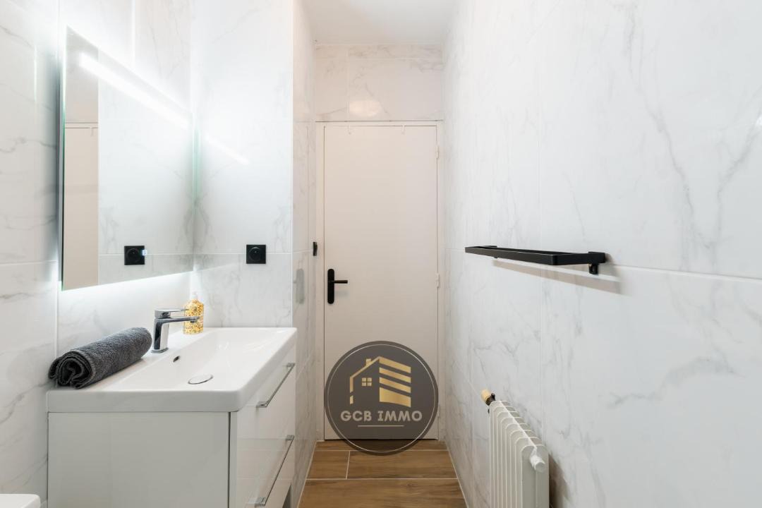 Photo of Bathroom in Meylan