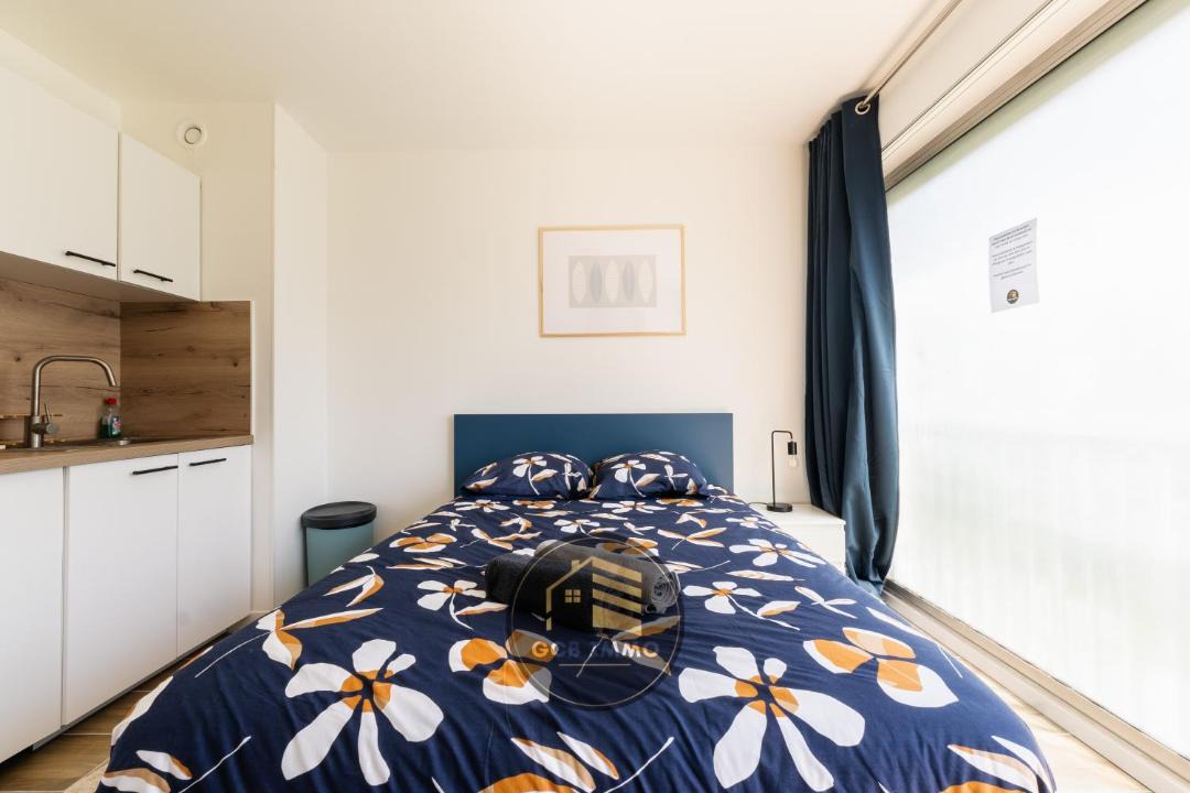 Photo of Bedroom in Meylan