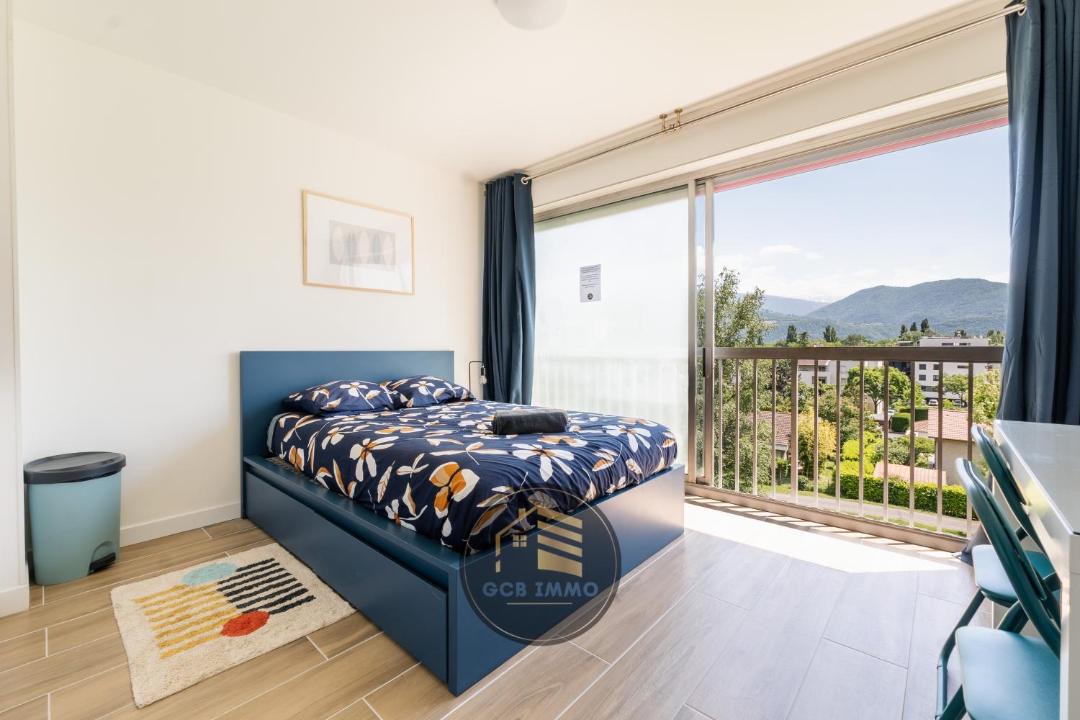 Photo of Bedroom in Meylan