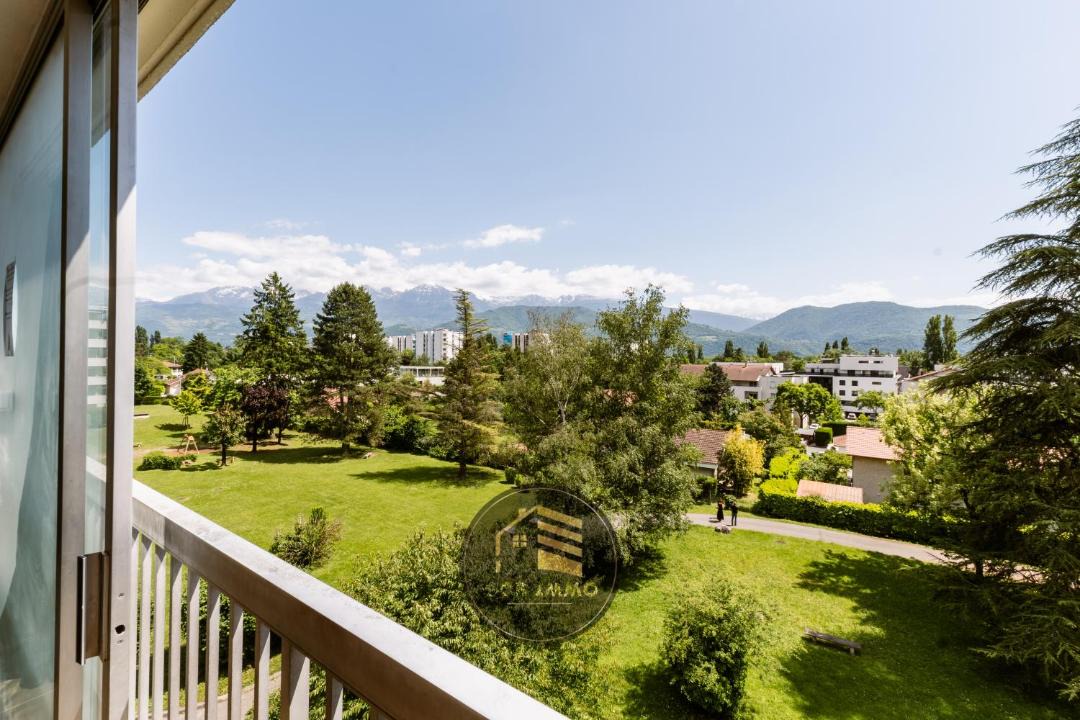 Photo of Patio Balcony in Meylan