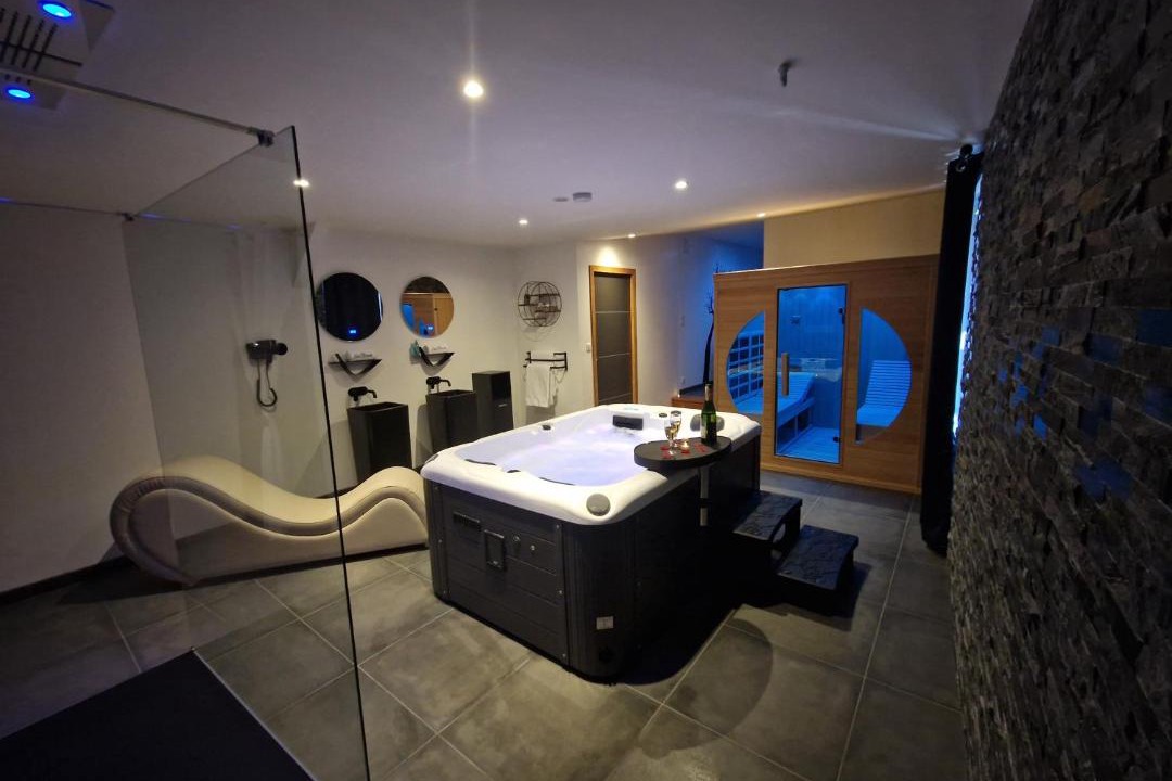 Photo of Bathroom in Eu