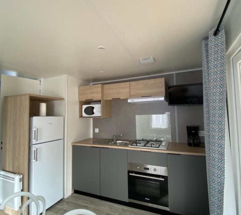 Photo of Kitchen in Saint-Quentin-en-Tourmont