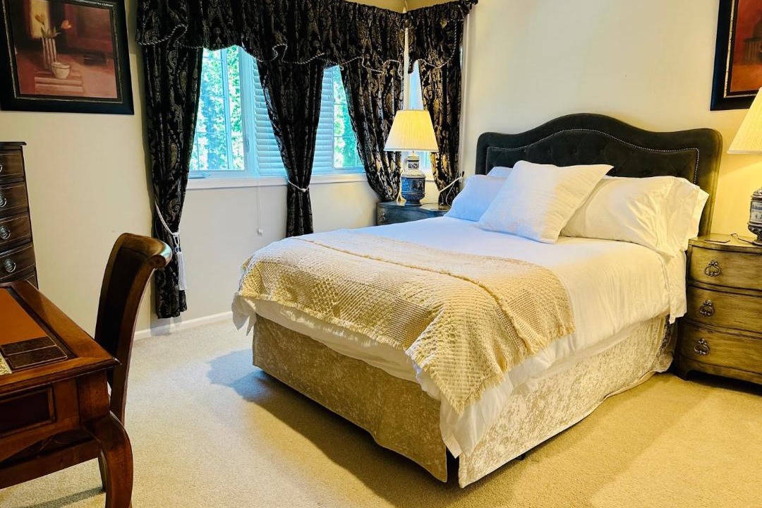 Photo of Bedroom in Sammamish