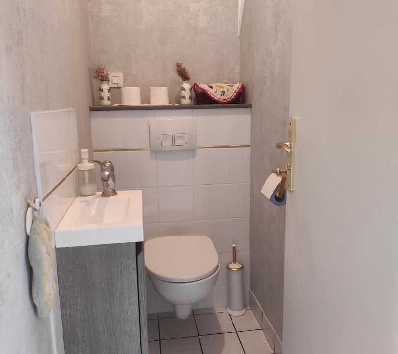 Photo of Bathroom in Acheres