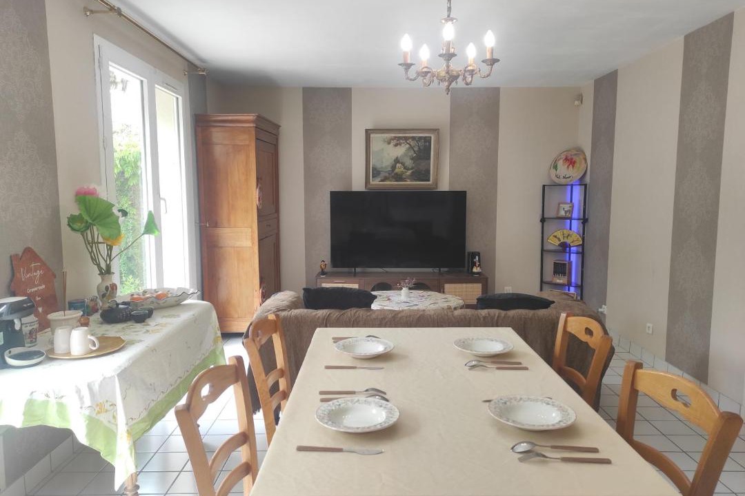 Photo of Others in Acheres