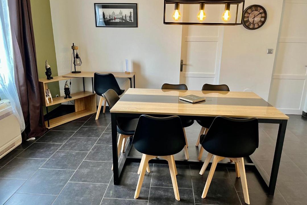 Photo of Others in Chablis