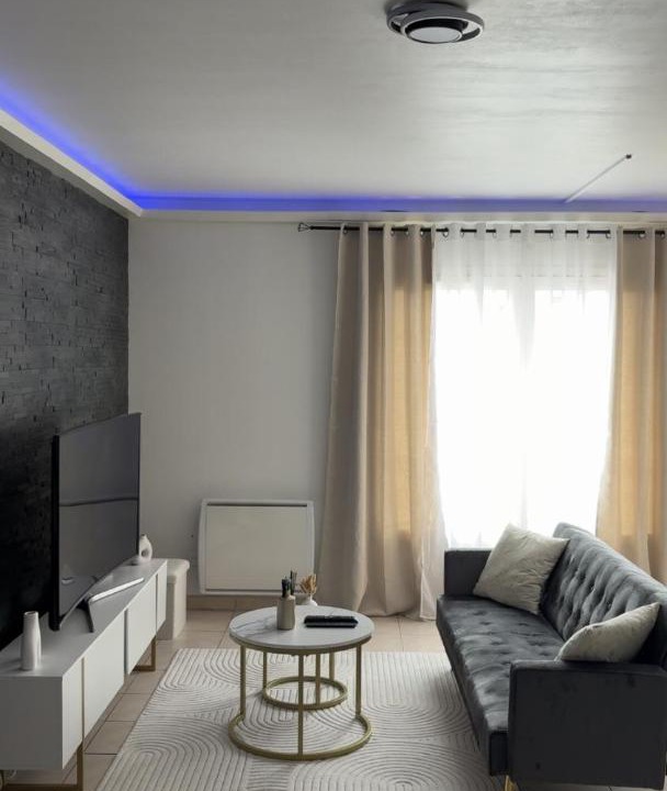 Photo of Livingroom in Courcouronnes