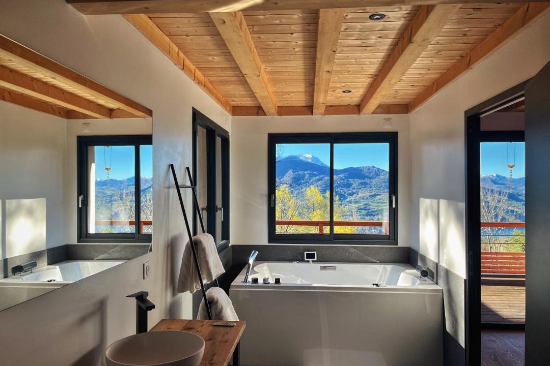 Photo of Bathroom in Saint-Apollinaire