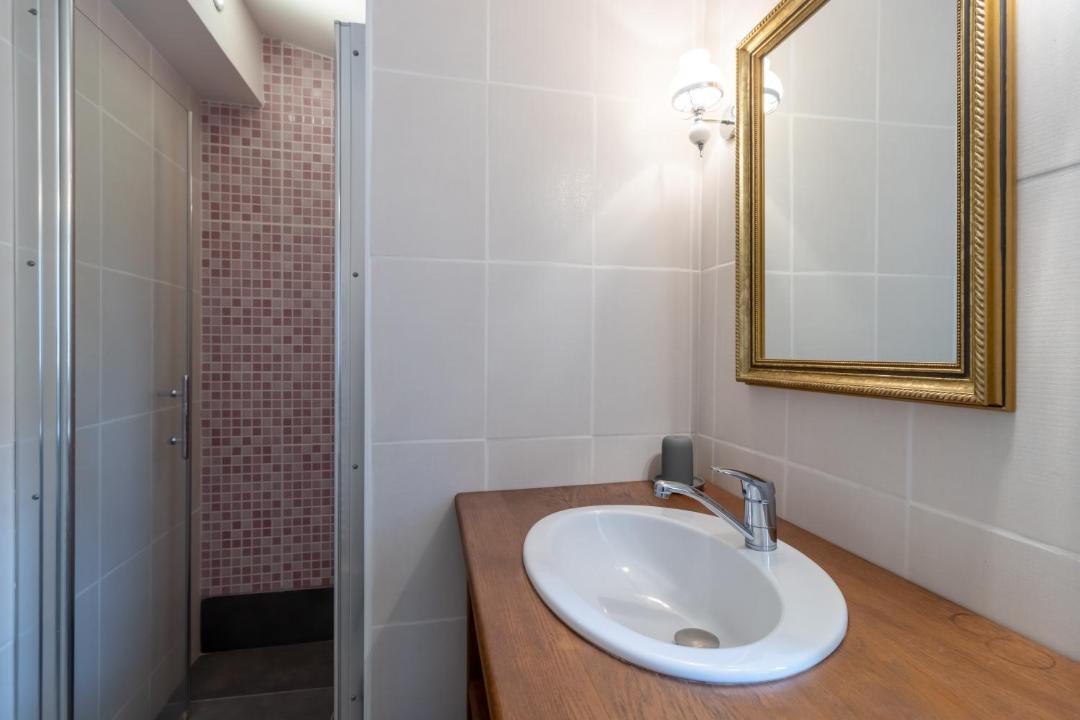 Photo of Others in Saint-Cernin-de-lHerm