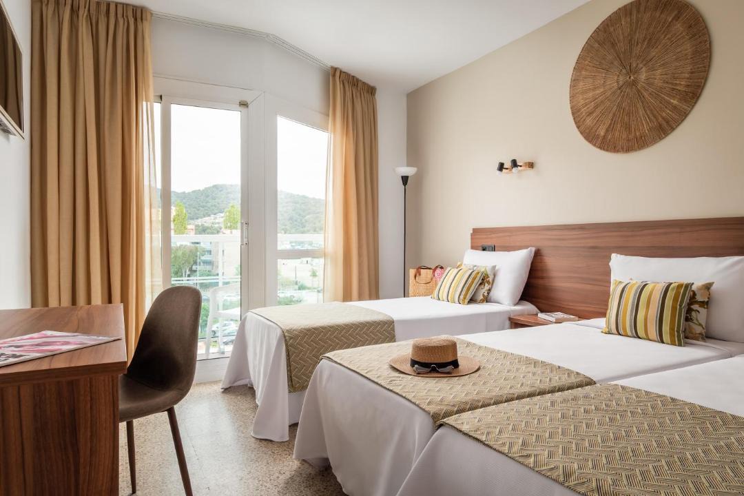 Photo of Bedroom in Malgrat de Mar