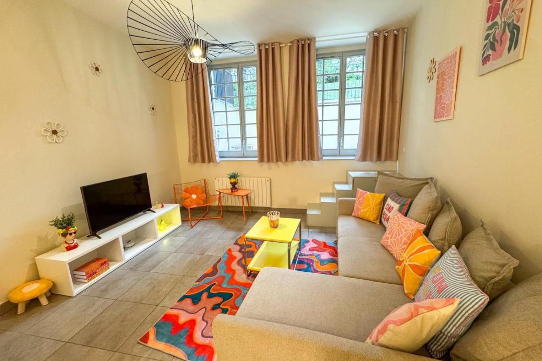 Photo of Livingroom in 5th Arrondissement