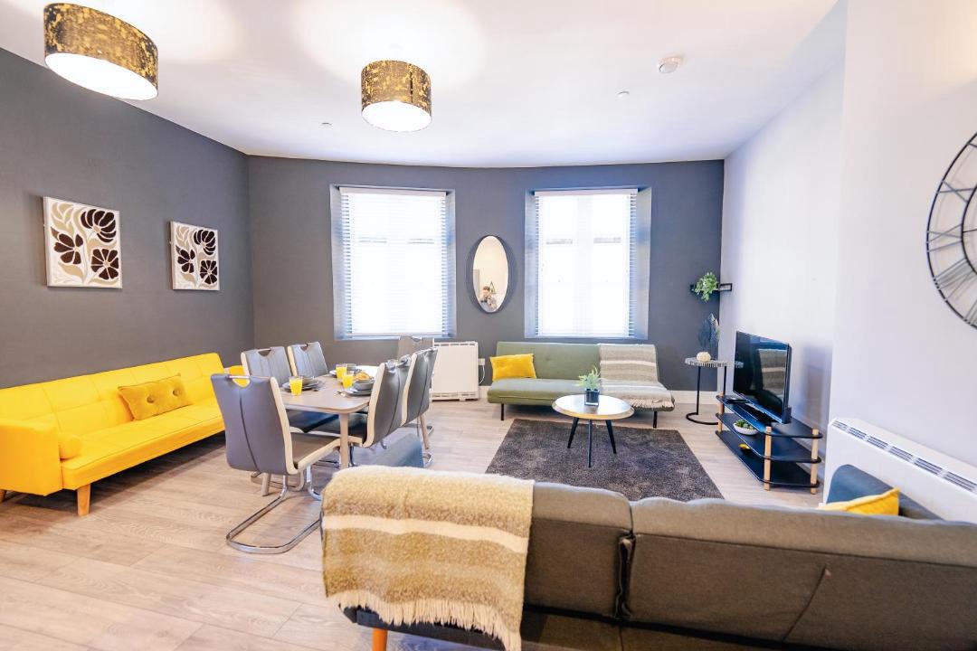 Photo of Livingroom in Canton