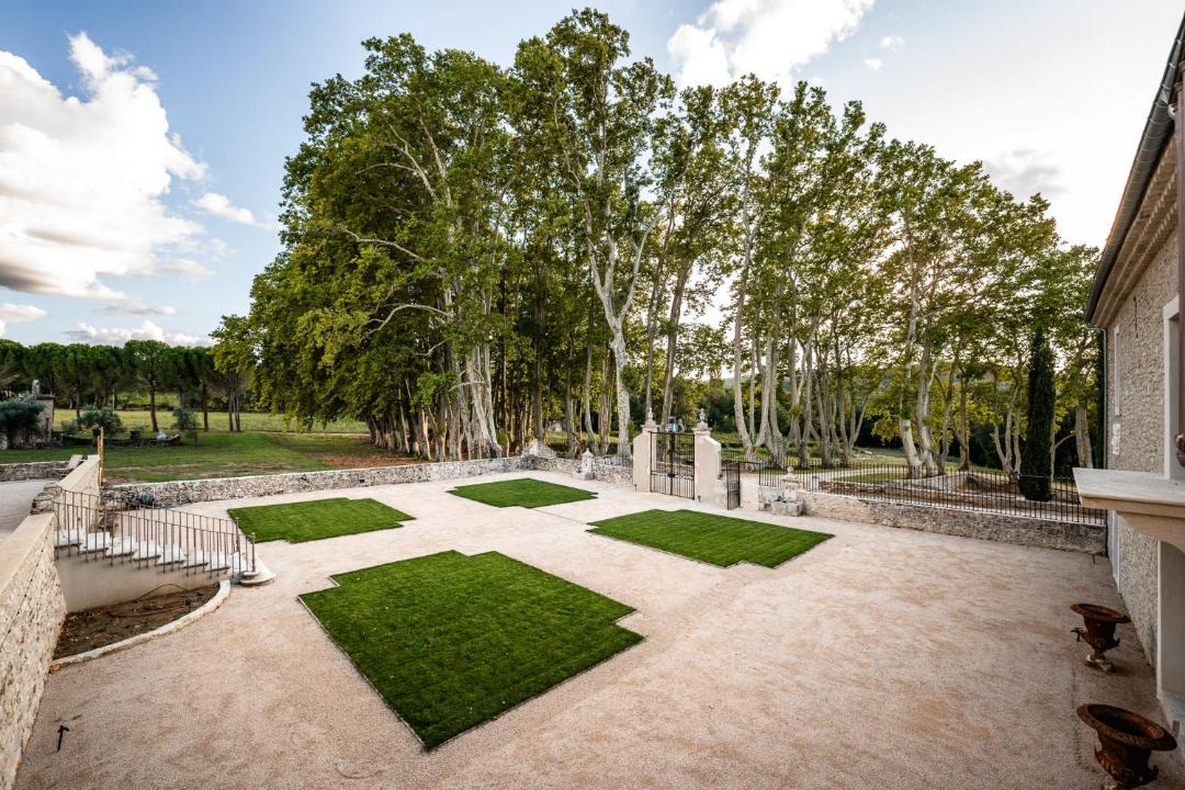 Photo of Others in Vaison Ventoux