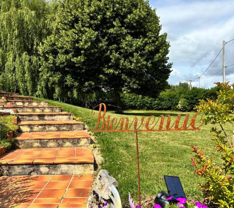 Photo of Others in Saint-Etienne-en-Bresse