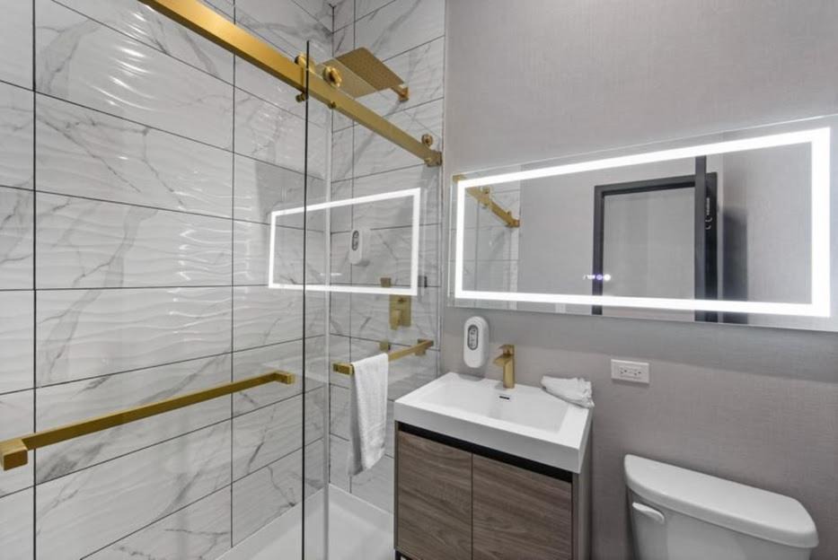 Photo of Bathroom in Bushwick