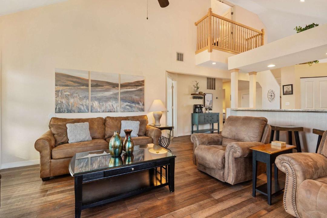 Photo of Others in Table Rock