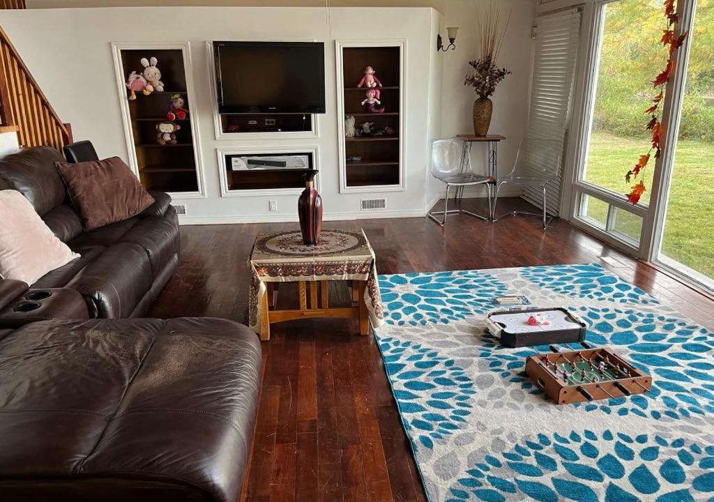 Photo of Livingroom in Athelstan