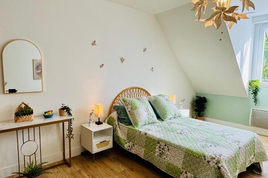 Photo of Bedroom in Solesmes