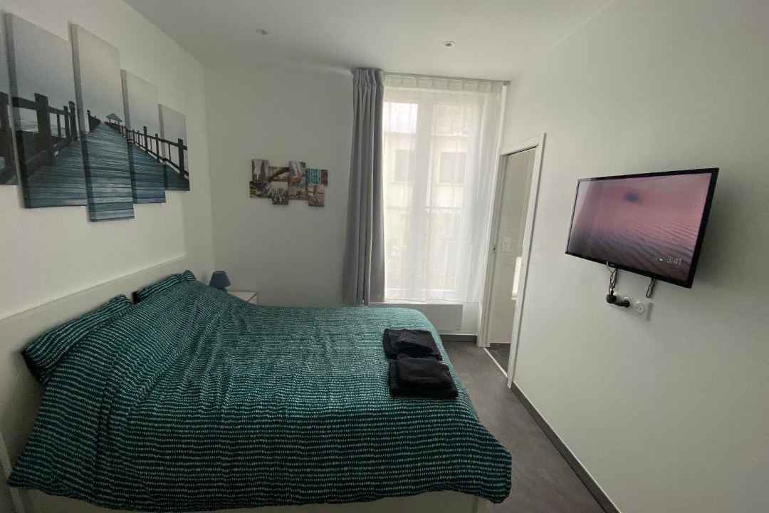Photo of Bedroom in Vanves