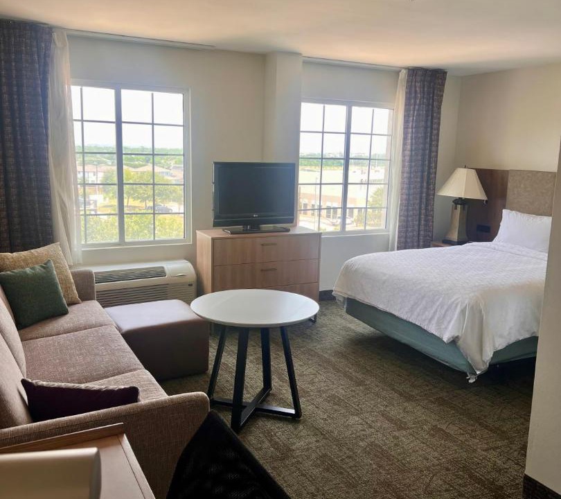 Photo of Bedroom in Montopolis