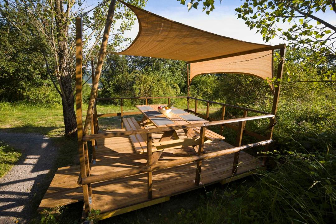 Photo of Others in Varen