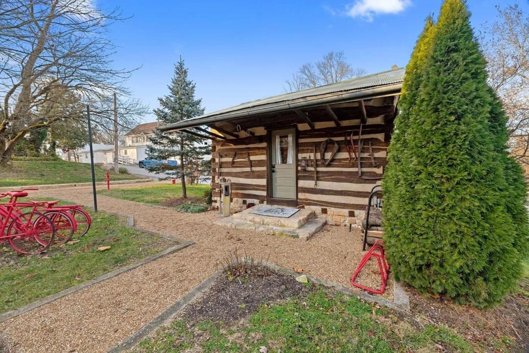 Photo of Others in Augusta