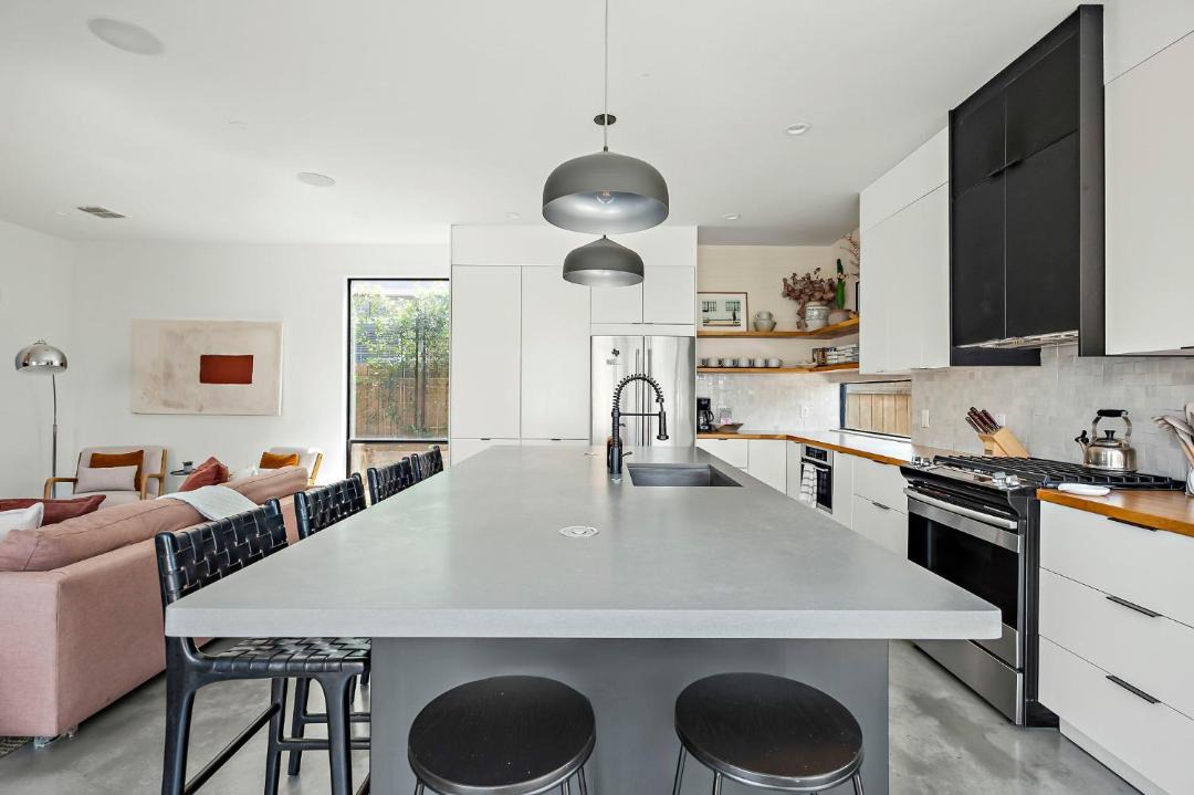 Photo of Kitchen in Holly