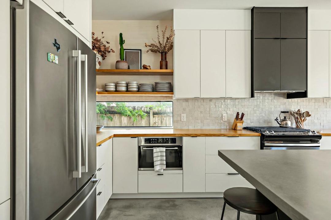 Photo of Kitchen in Holly