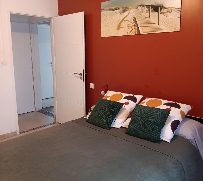 Photo of Others in Echire