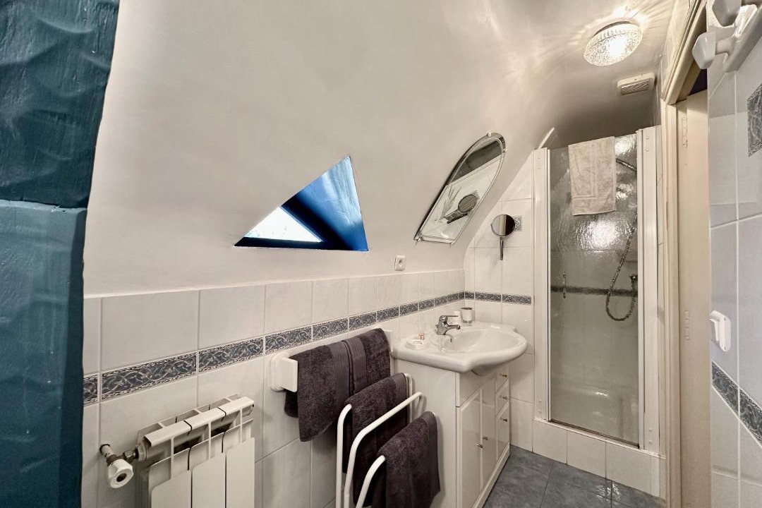 Photo of Bathroom in Vitrac