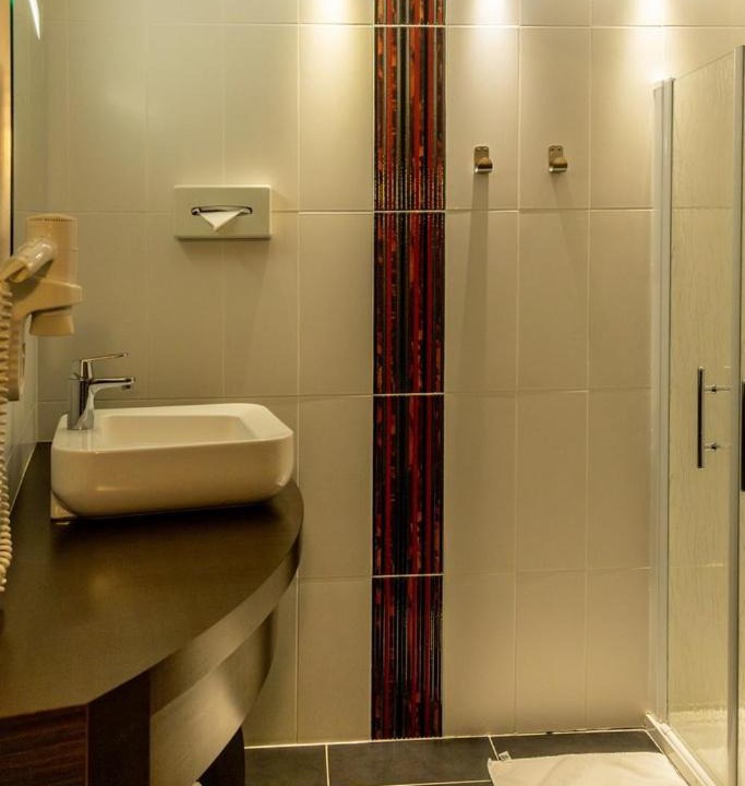 Photo of Others in Bonnetage