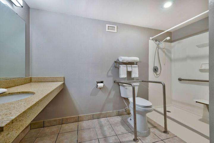 Photo of Bathroom in Bartlesville