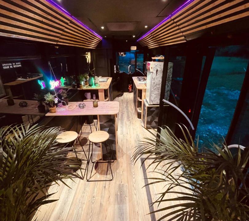 Photo of Others in Saint-Usage