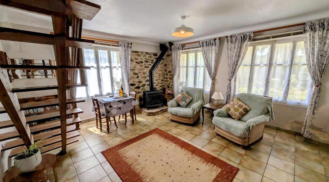 Photo of Others in Folles