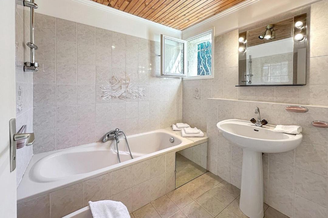 Photo of Others in Lauris