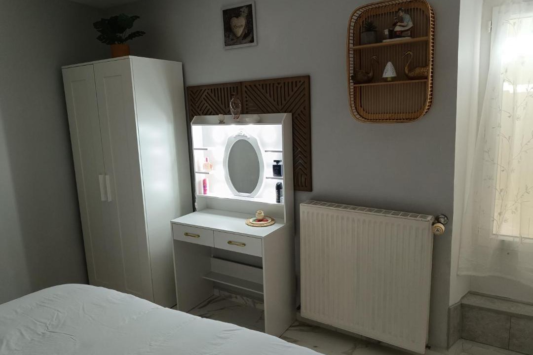 Photo of Others in Provins