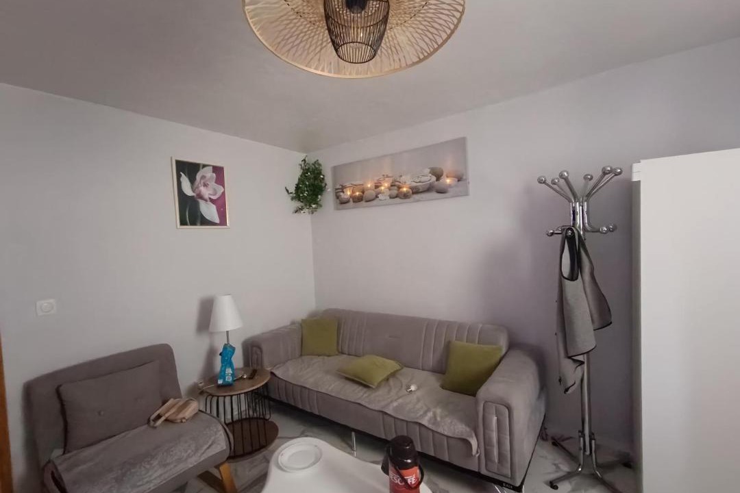 Photo of Others in Provins