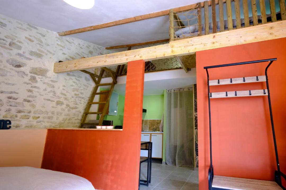 Photo of Others in Annezay