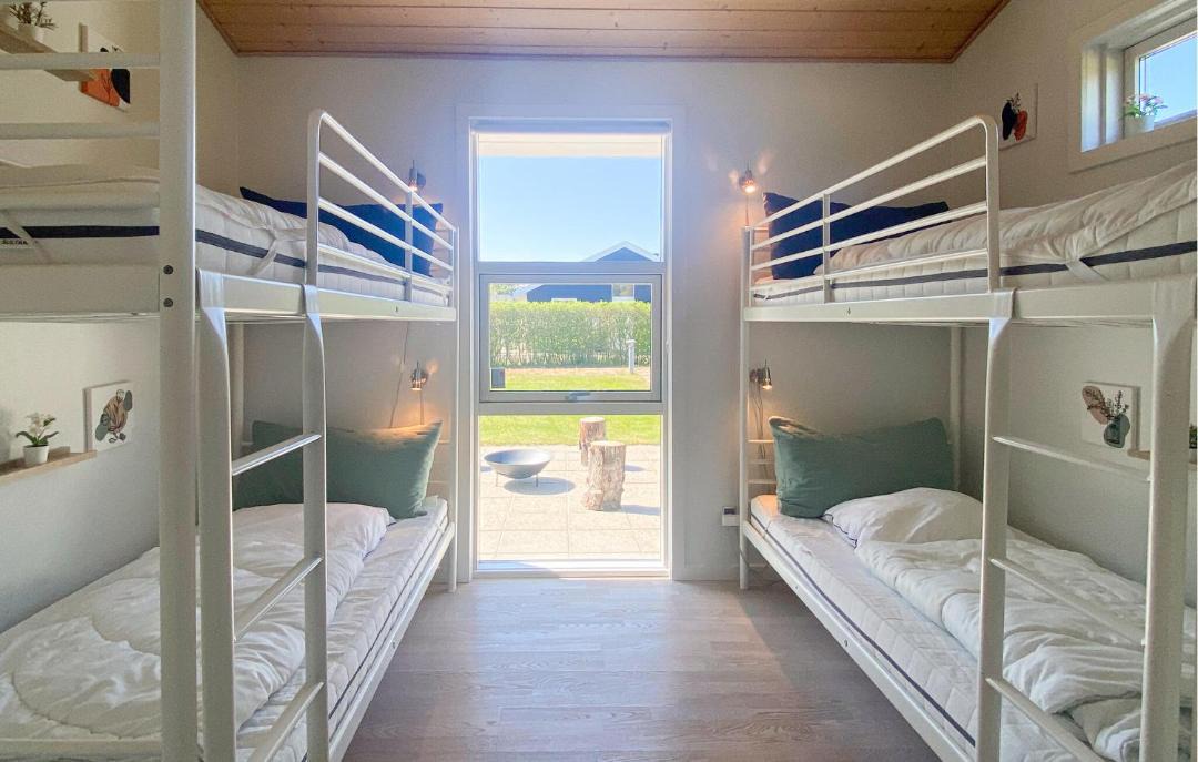 Photo of Bedroom in Hou