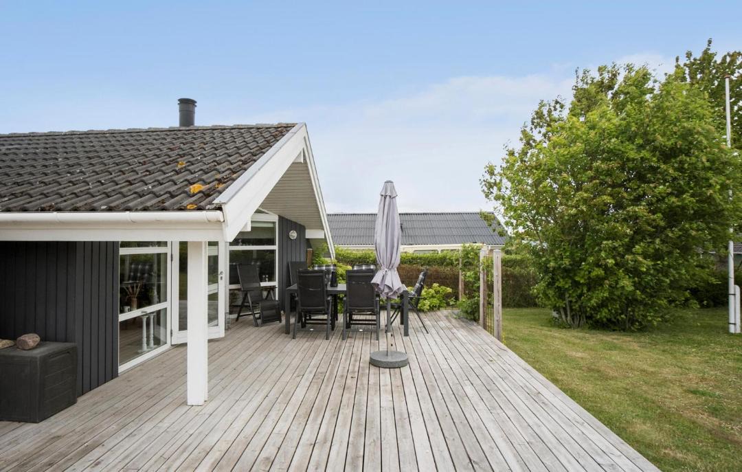 Photo of Others in Næs
