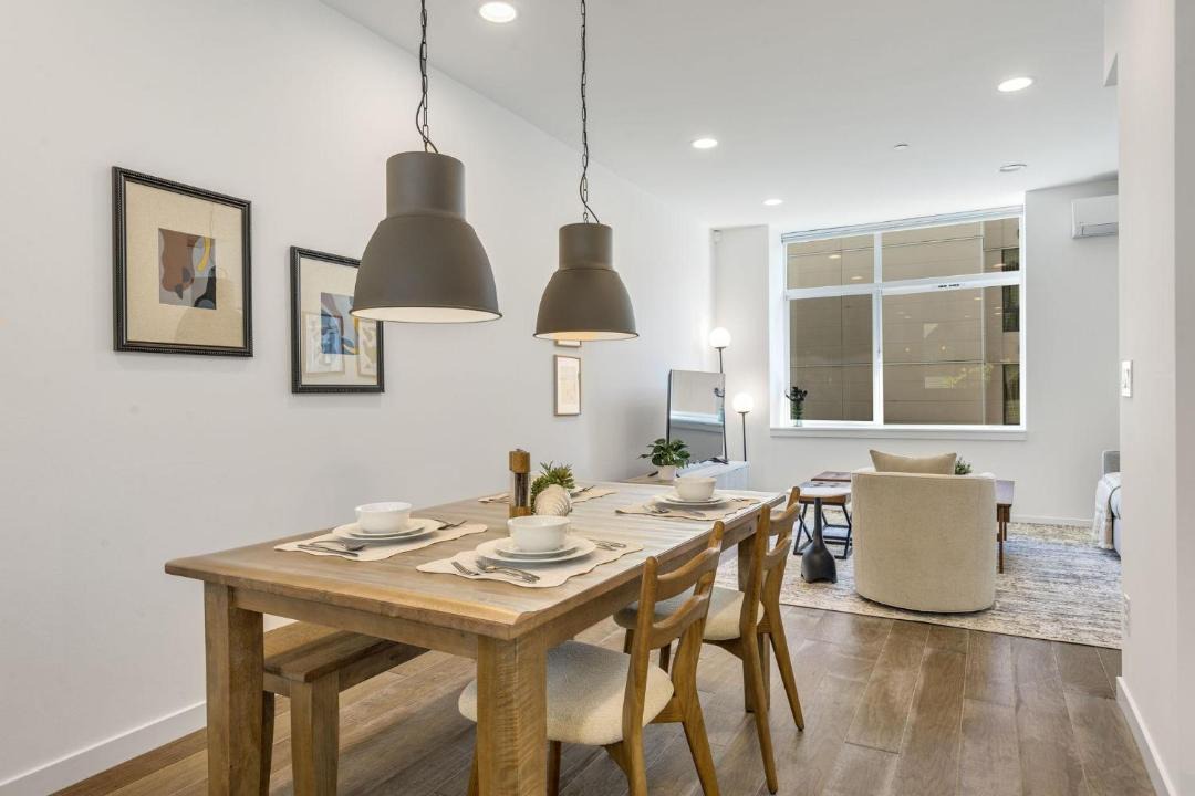 Photo of Others in Lower Queen Anne