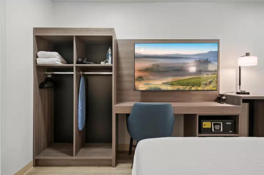 Photo of Bedroom in Inner Richmond