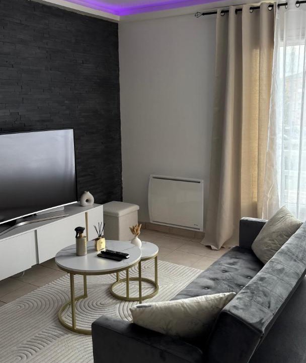 Photo of Livingroom in Courcouronnes