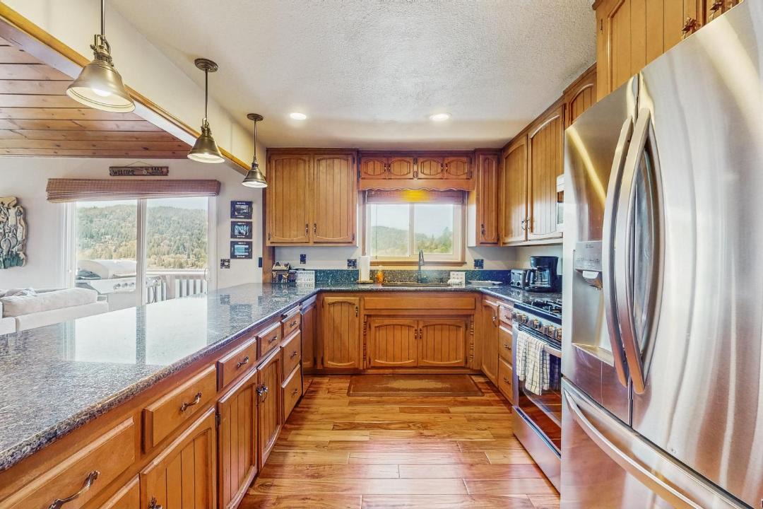 Photo of Kitchen in Crestline