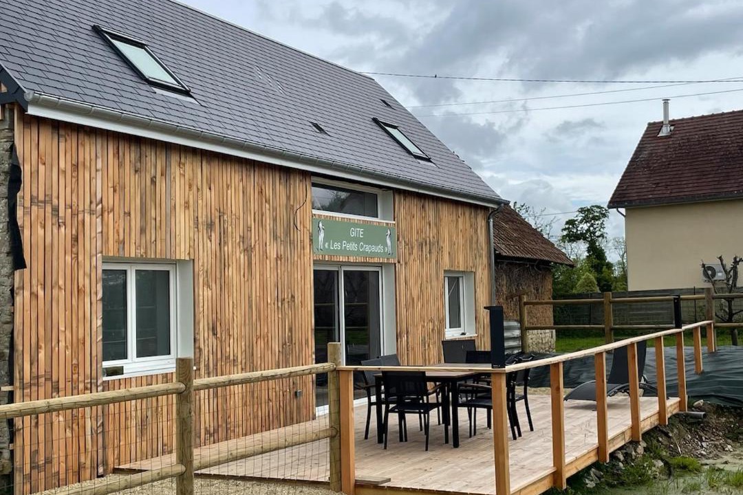 Photo of Others in Bernesq