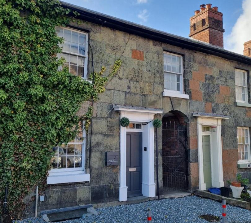 Photo of Others in Kingswood