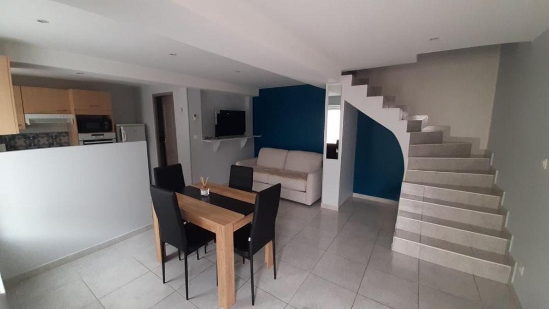 Photo of Others in Blyes