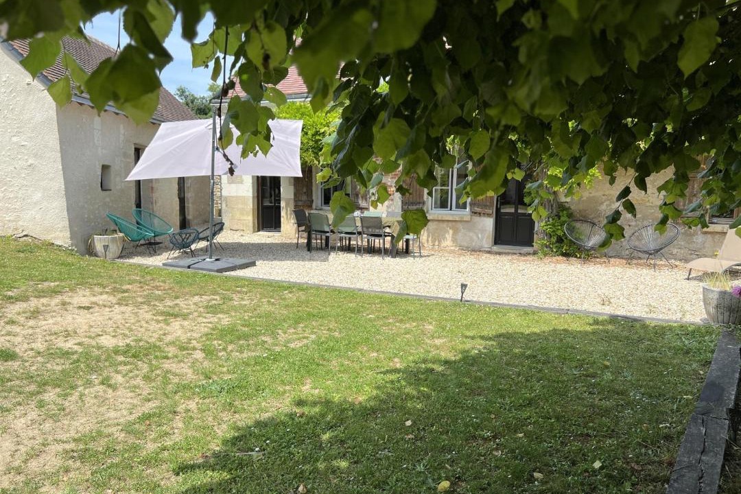 Photo of Others in Francueil