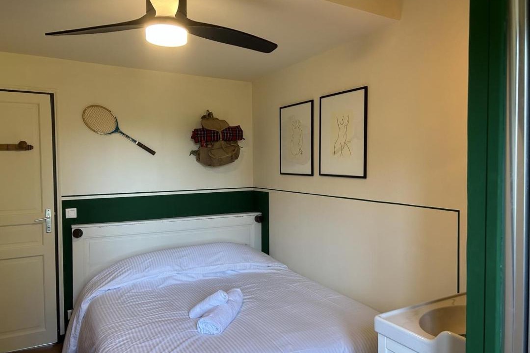 Photo of Bedroom in Saint-Didier-au-Mont-d'Or