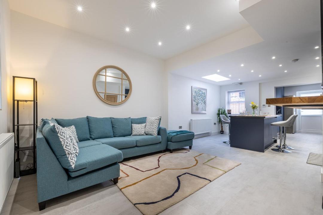 Photo of Others in Borehamwood